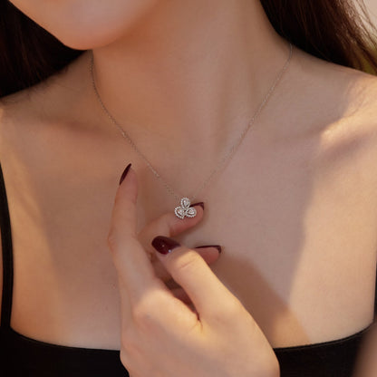 [Together]Elegant Flower Shape Pear Cut Necklace