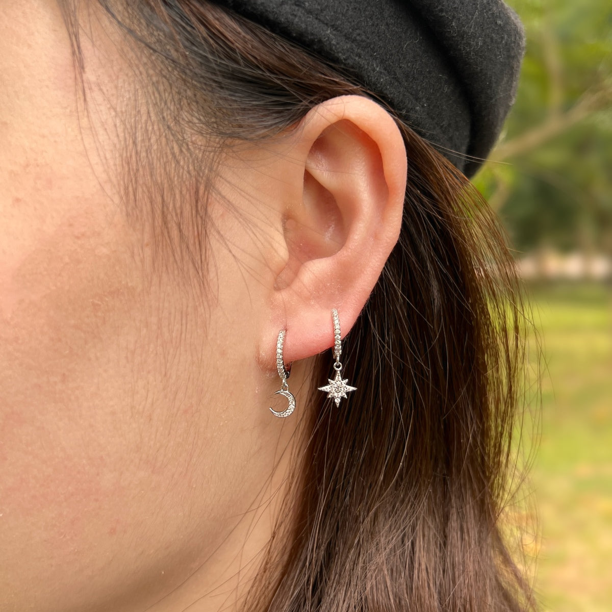 [Together]Star and Moon Asymmetric Earrings