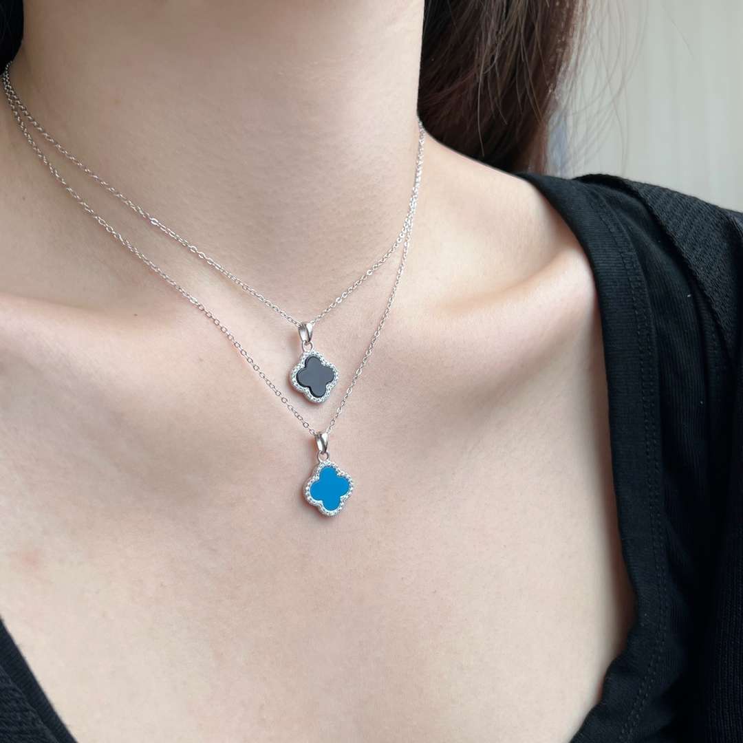 [Together]Dainty Flower Shape Necklace