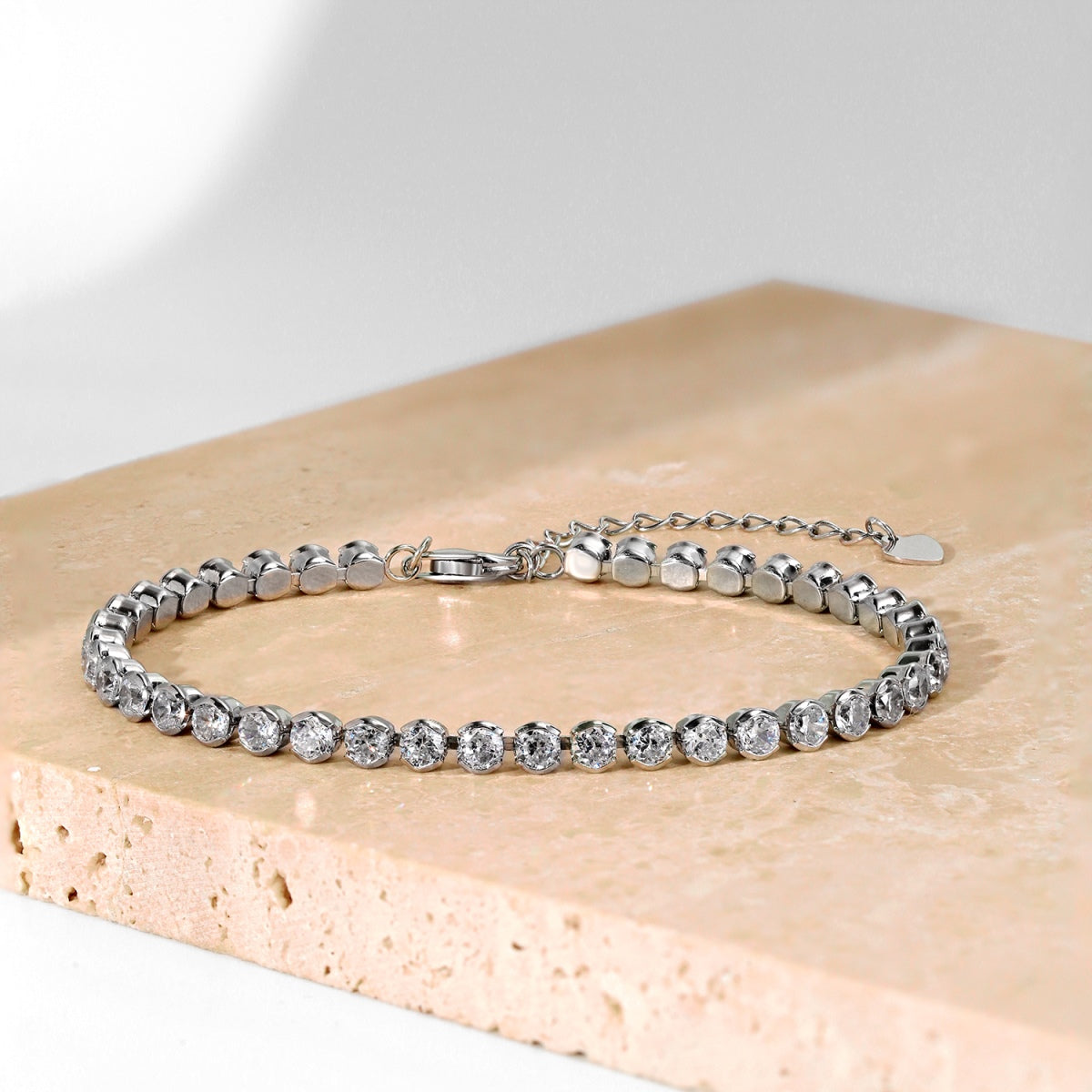 [Together]Dazzling Sparkling Round Cut Daily Bracelet